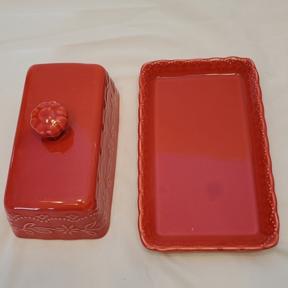 The Pioneer Woman Toni Pattern Vintage Butter Dish - Picture 7 of 9